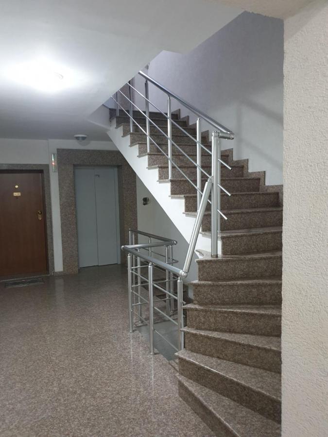 Вселена Varna Exterior foto