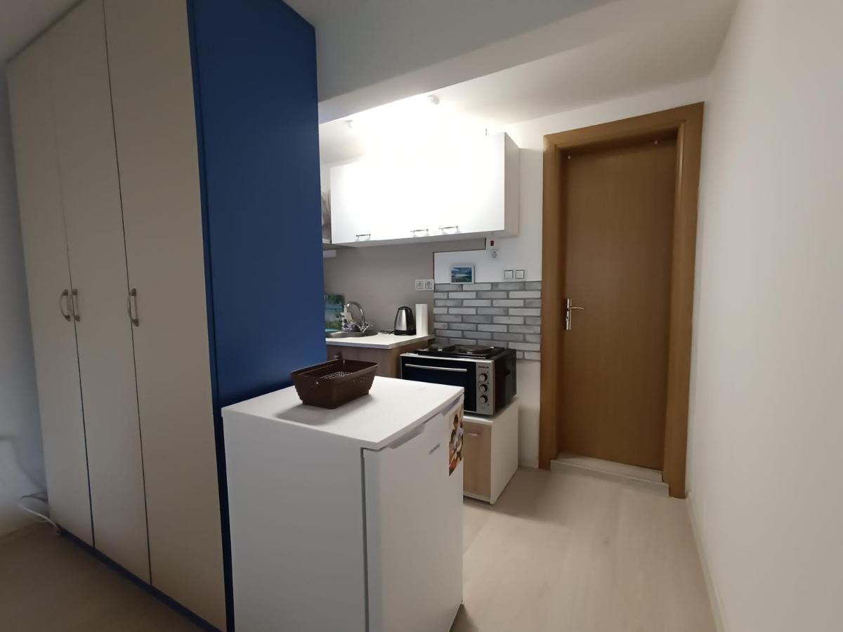 Вселена Varna Exterior foto